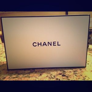 Chanel Box